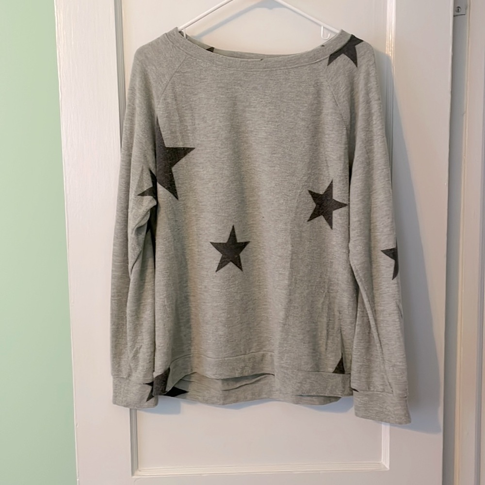 Cozy Star Patterned Pullover! - image 1
